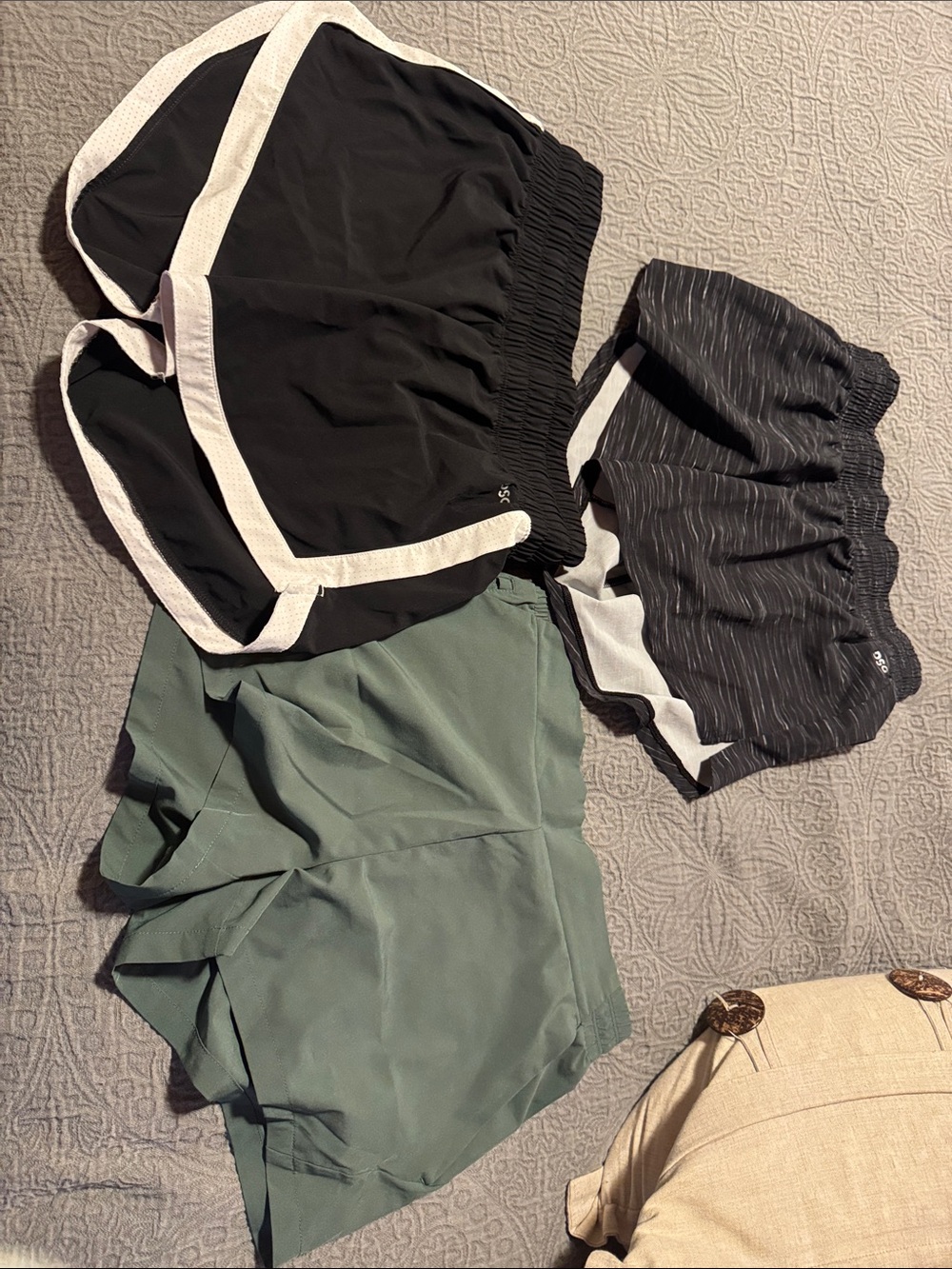 Set of 3 DSG women’s athletic shorts